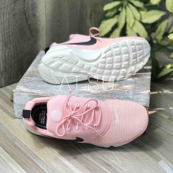 NWT  Nike Presto Fly Storm Pink W AUTHENTIC - Picture 4 of 8